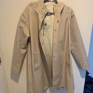 STUTTERHEIM MOSEBACKE RAINCOAT